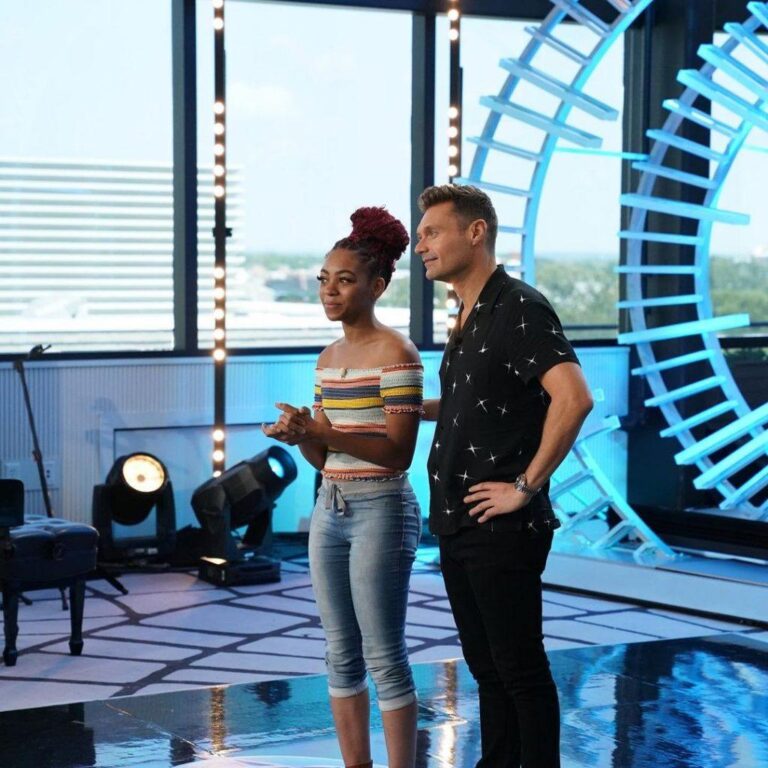 Who is Singer Courtney Timmons? Her Age, Height & More