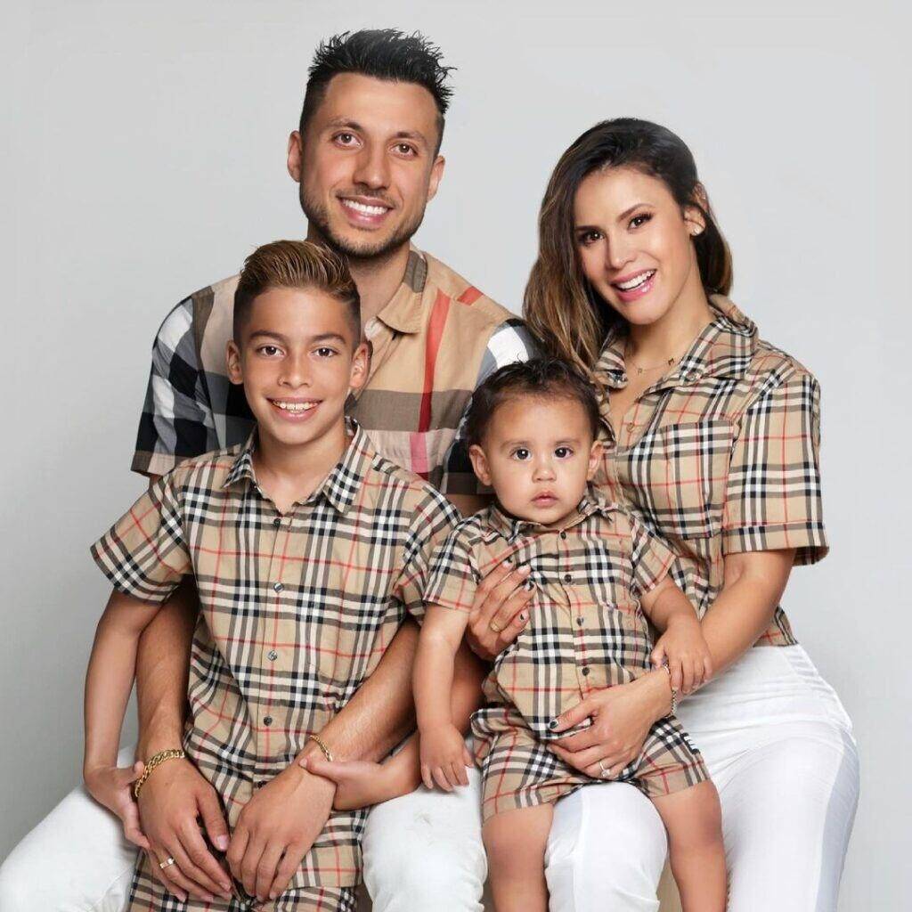 Andrea Espada Family