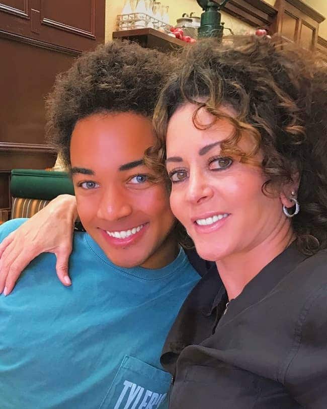 Cindy Deangelis Grossman
