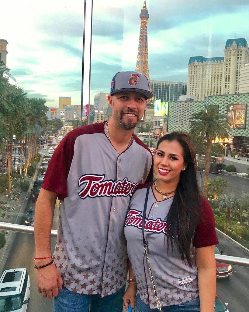 Esteban Loaiza Wife