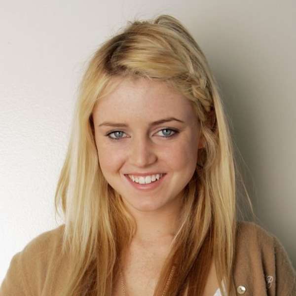 Who is Former Actress Honey Hollman? Her Net Worth, Age, Bio