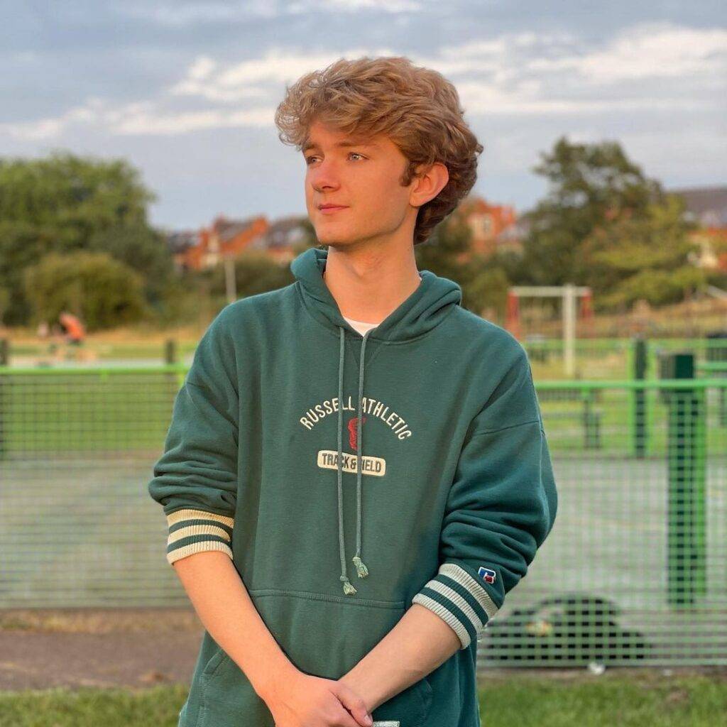 TommyInnit Age