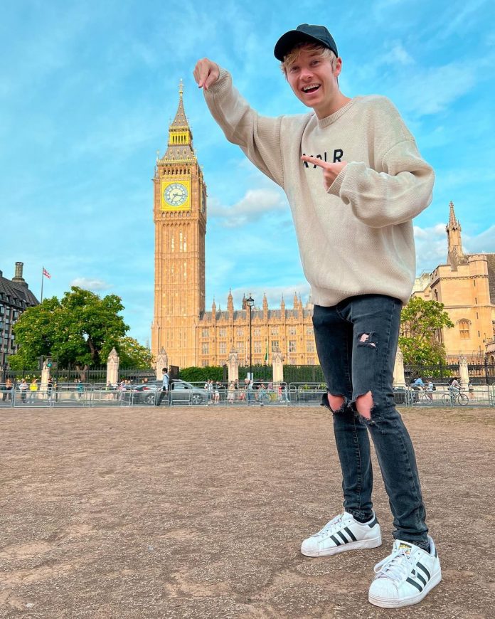 Who is Youtuber Sam Golbach? His Age, Parents & More