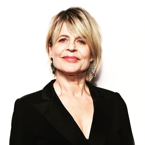 Linda Hamilton Age