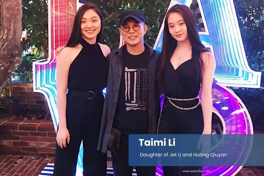Taimi Li and jet lii and sister standing.
